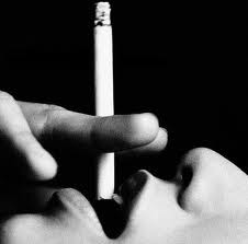 Imagem da notícia: Comissão Europeia combate tabagismo a partir do telemóvel