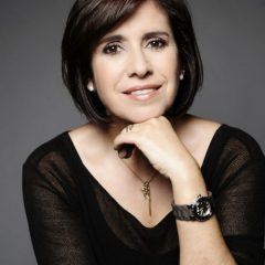 Imagem da notícia: “A decora&ccedil;&atilde;o n&atilde;o &eacute; encher a loja de m&oacute;veis”