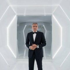 Imagem da notícia: Omega junta George Clooney e astronautas