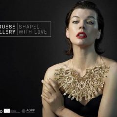 Imagem da notícia: Joalharia portuguesa lan&ccedil;a campanha internacional com Milla Jovovich