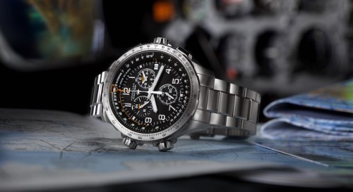 Imagem da notícia: Hamilton apresenta Khaki X-Wind