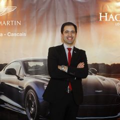 Imagem da notícia: Aston Martin na ICONIC