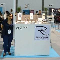 Imagem da notícia: Raquel de Queiroz Joias na PortoJóia
