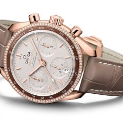 Imagem da notícia: OMEGA: coleção Speedmaster com peças em ouro