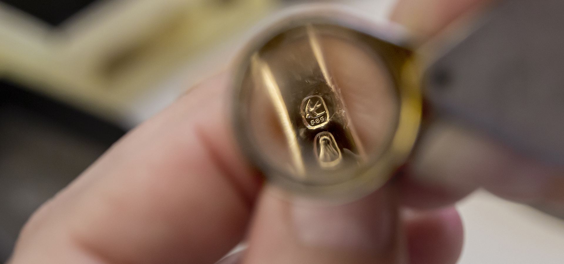 Imagem da notícia: Jewellery: new legal requirements for online stores