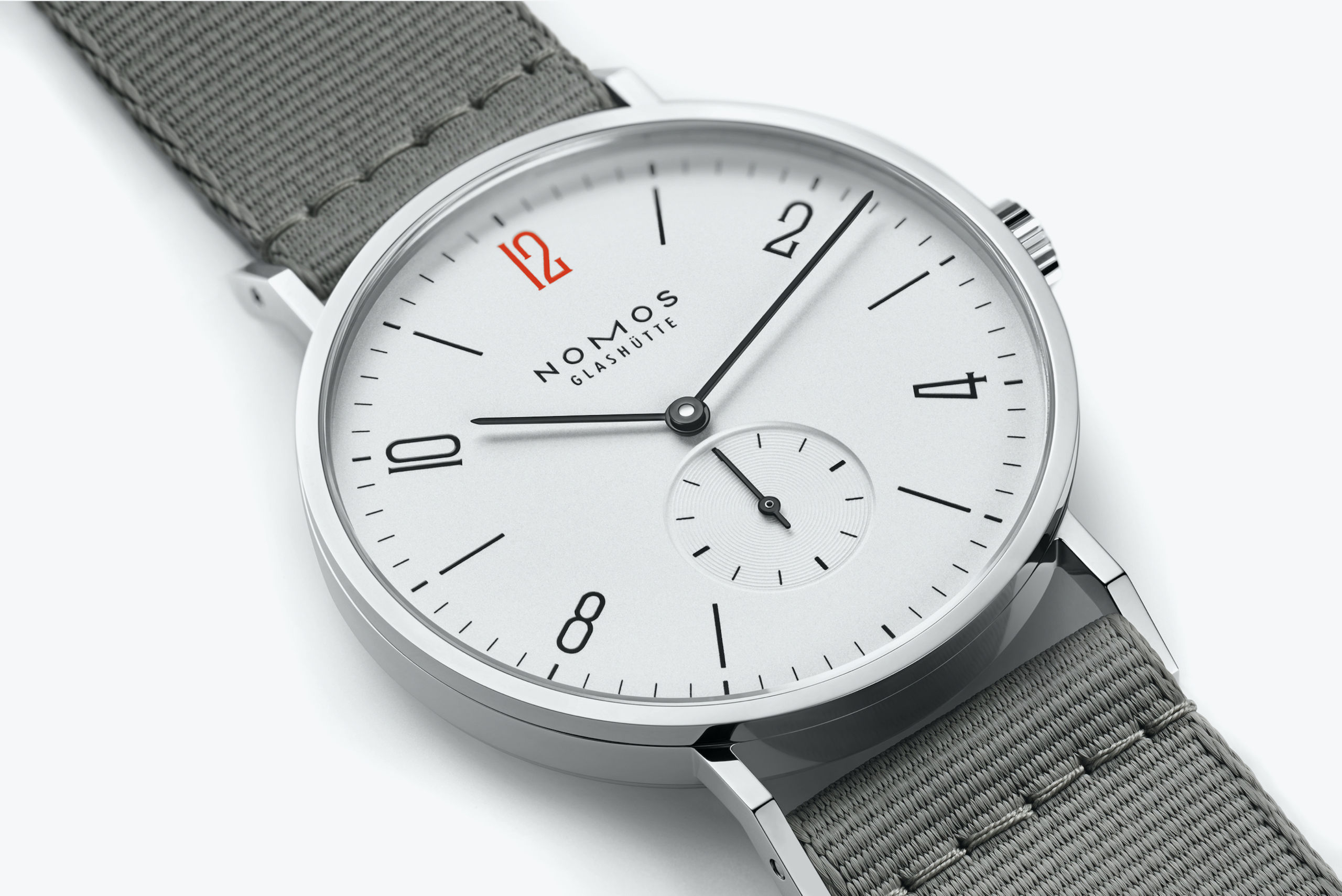 Imagem da notícia: NOMOS Glashütte pays tribute to Doctors Without Borders