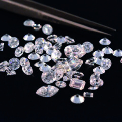 Imagem da notícia: EFJ alerta: “práticas comerciais enganosas sobre diamantes sintéticos devem cessar”