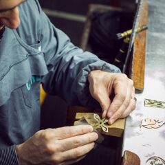 Imagem da notícia: Deal made about jewelry industry collective labor agreement