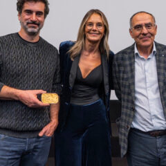 Imagem da notícia: ANICP entrega Conserva de Ouro ao criador da série “Rabo de Peixe”