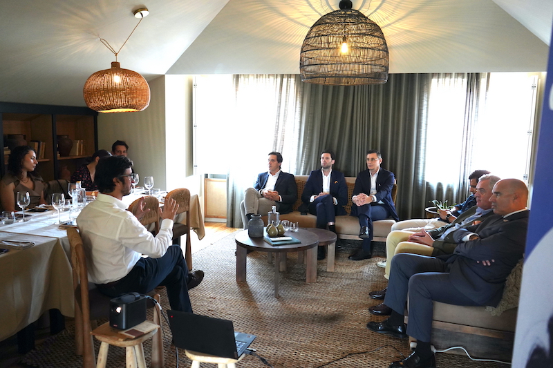 Imagem da notícia: Relojoaria e joalharia de luxo “sentam-se à mesa” no Porto