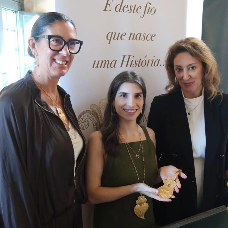 Imagem da notícia: Alma do Fio apresenta a primeira Viola Braguesa em Filigrana